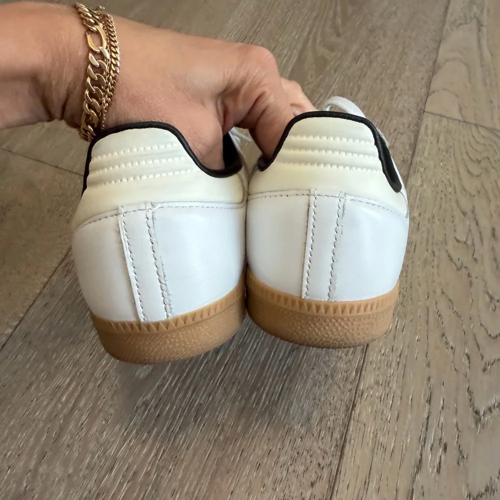 adidas sambas with Gum Sole - Picture 5 of 7